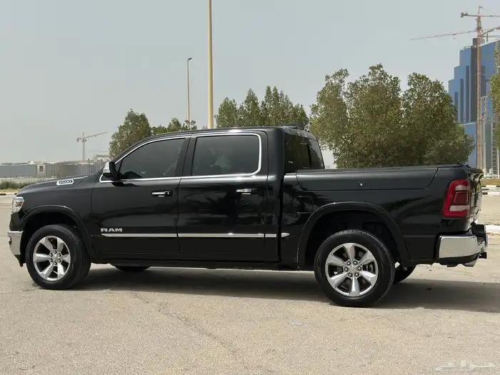 Dodge Ram Limited 2021 V8 22