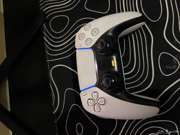 سوني5للبيع باسلاكه استخدام نضيف 1