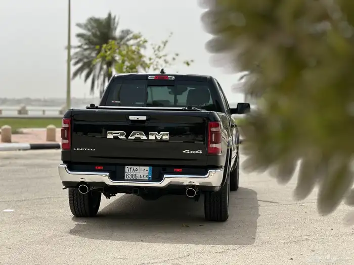 Dodge Ram Limited 2021 V8 31