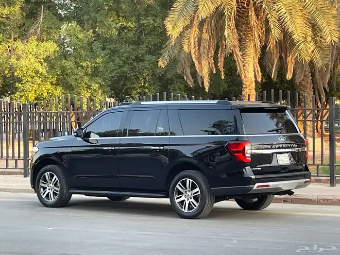 فورد اكسبديشن 2024 ليميتد فل كامل نظيف جدا بحال الوكاله 9