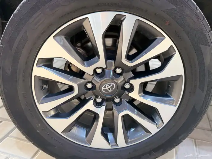 تويوتا برادو 2022 TXL 18