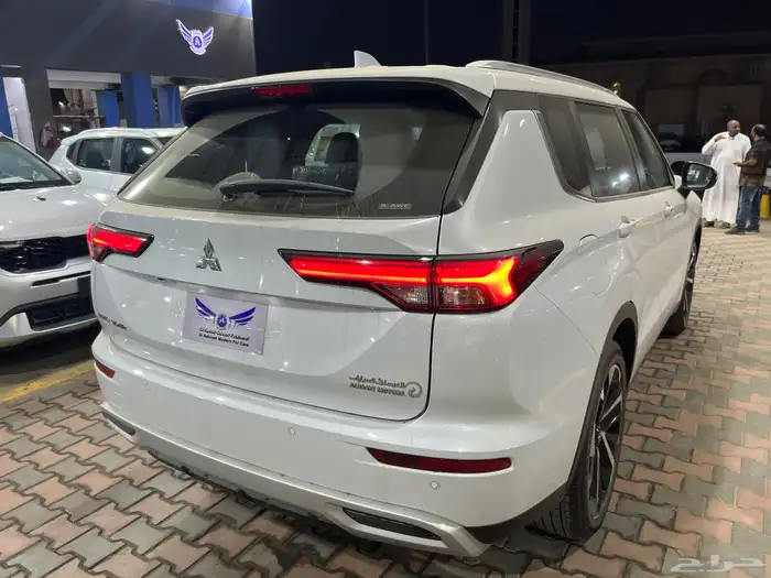 أوتلاندر GLX هاي لاين 2025 جديد 4