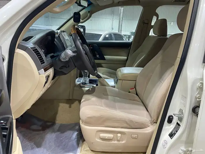 لاندكروزر2016 7