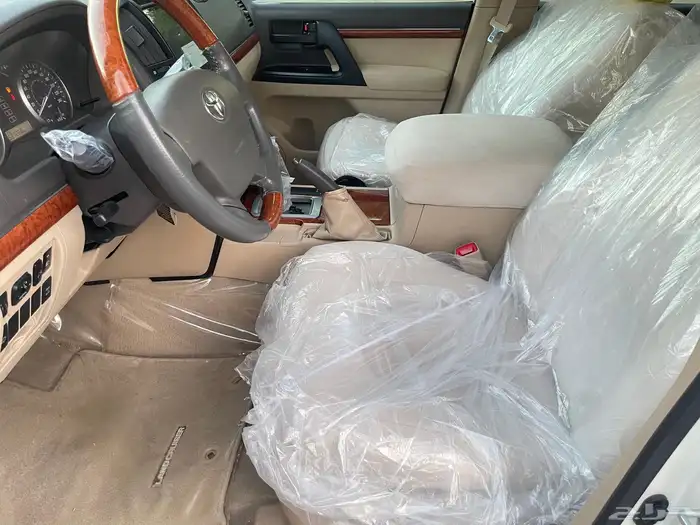 تويوتا لاندكروزر 2013 GXR فل سعودي 21