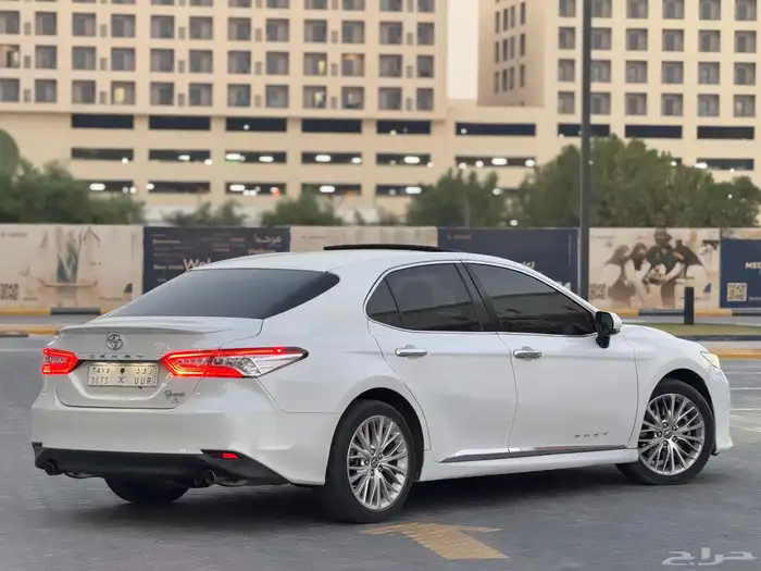 كامري 2020. جراندي 2