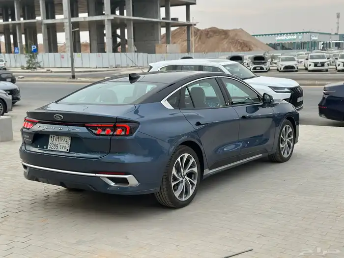 فورد تورس تيتانيوم 2023 7