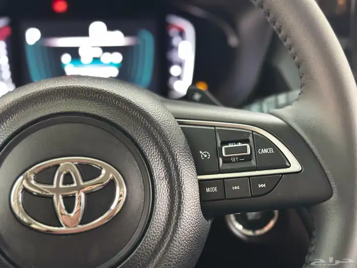 تويوتا اوربان كروز استاندر 2026 5