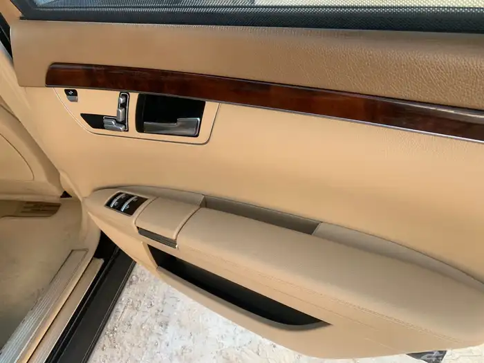 مرسيدس S350 2010 بانوراما الجفالي V6 نضيف للمستخدم مصين 24