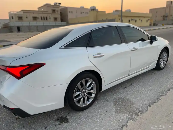 افالون 2020 تورينق لون ابيض (مالك أول) سوم 96000 6