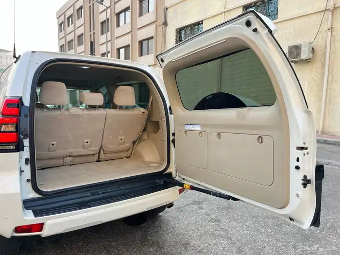 تويوتا برادو اربعه سلندر ربع موديل 2019 فل 37