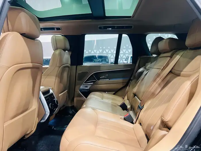 رنج روفر 2022 HSE سعودي (بحالة ممتازة) 5