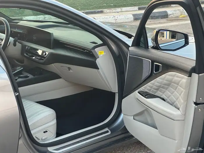 كيا كي8 فل كامل 2022 بنزين 6سلندر 10