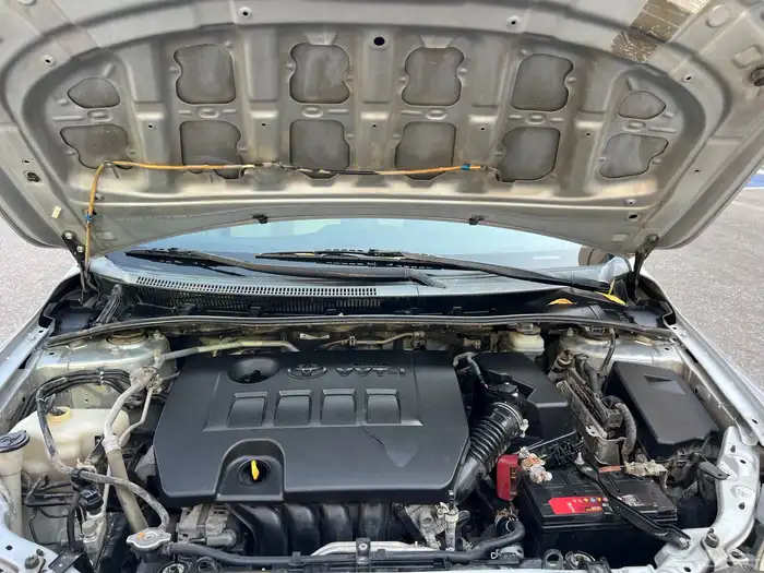 تويوتا كورولا موديل 2013 نظيف 29