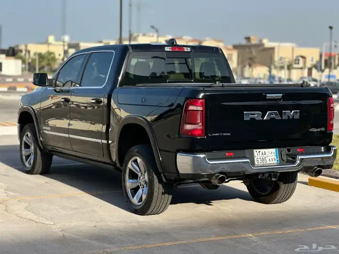 Dodge Ram Limited 2021 V8 40