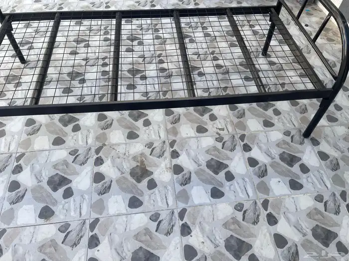 سرير حديد جديد البيع استخدام ثلاث أيام إني بسافر 0