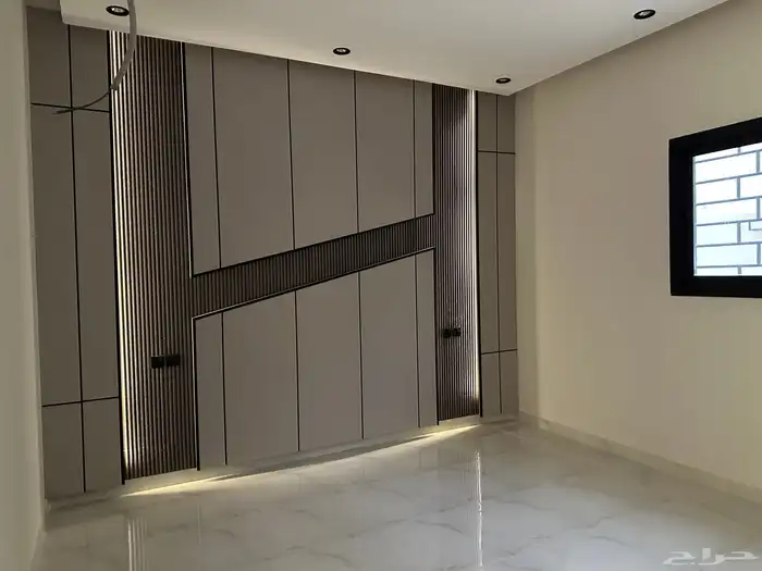 دور ارضي للبيع حي الاخضر من 6 غرف وصاله وحوش كبير 18