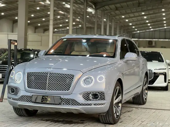 بنتلي بنتياقا فل كامل موديل 2017 2