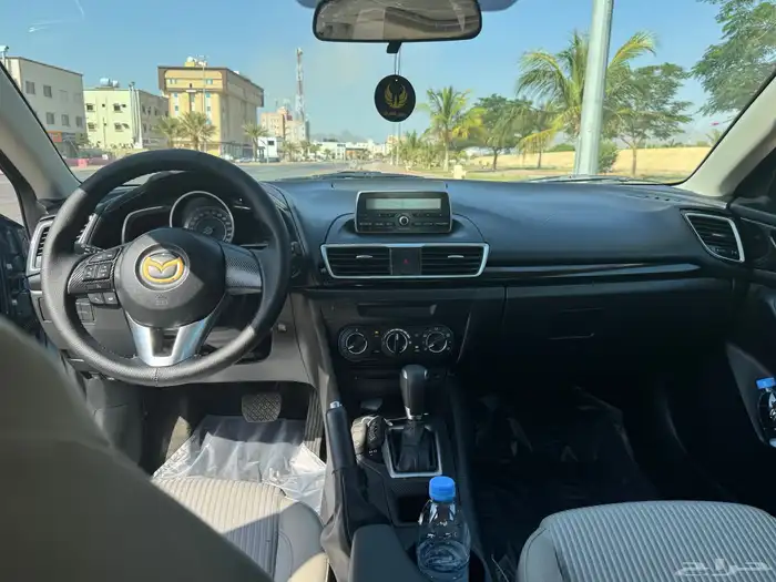 مازدا 3 فل كامل مخزنه بحالة الوكالة 2016 15