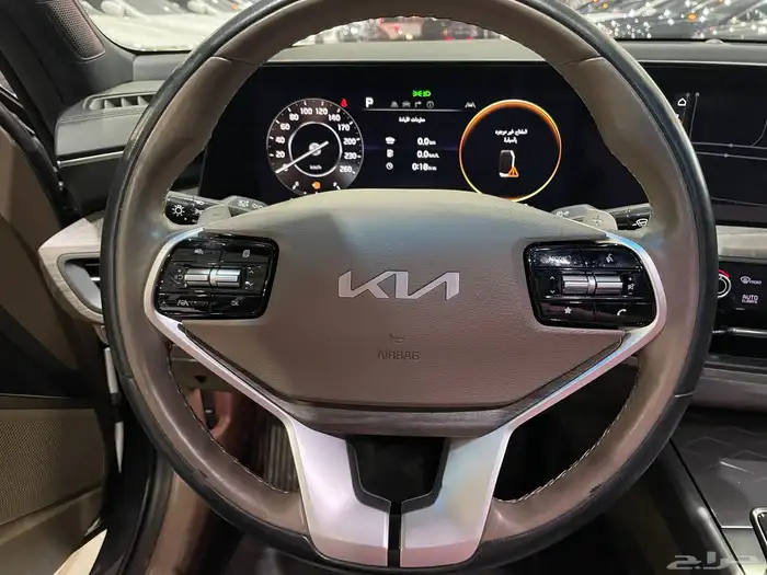 كيا كي 8 2022 وارد كوريا ( بنزين ) 2.5L 15