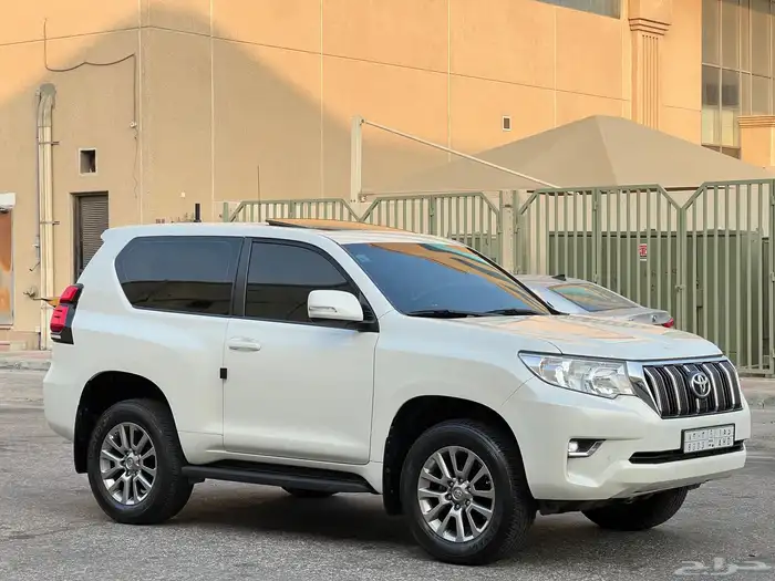 تويوتا برادو اربعه سلندر ربع موديل 2019 فل 21