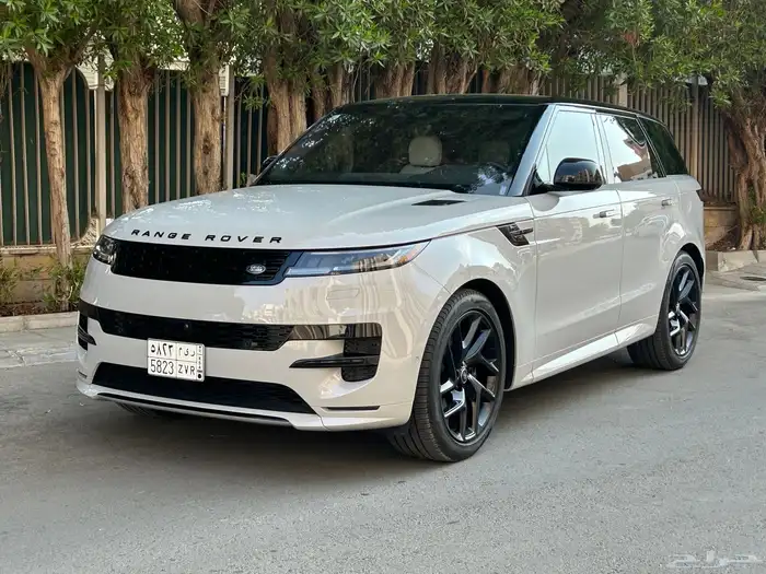 ارخص رنج روفر سبورت P400 S Dynamic في السعودية 7