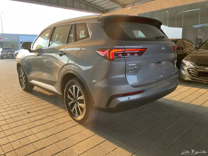 فورد تيرتوري ترند 2026 خليجي نص فل ( بنزين) 1.8T 4