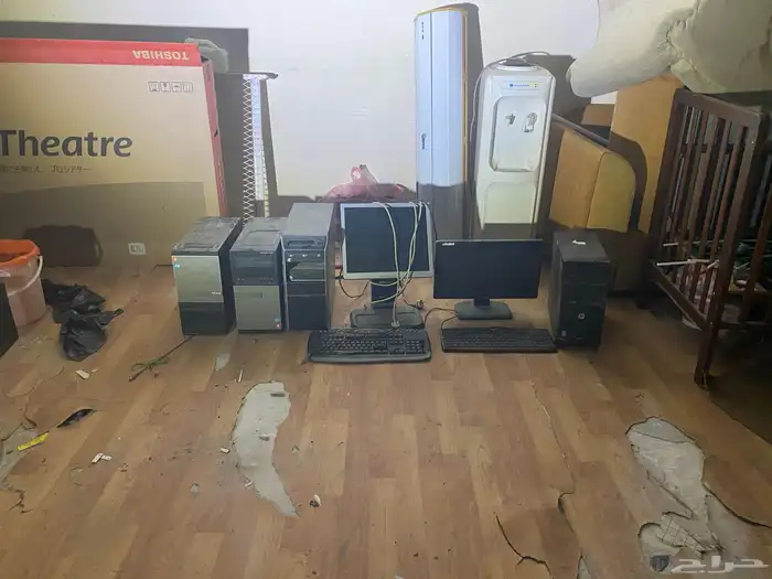 اثاث عماره عباره عن مكاتب و خزان ومكيفات وغيرها 13