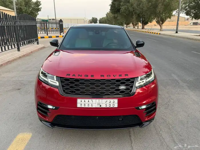 رنج روفر فيلار موديل 2018 ( بحالة ممتازة ) 1