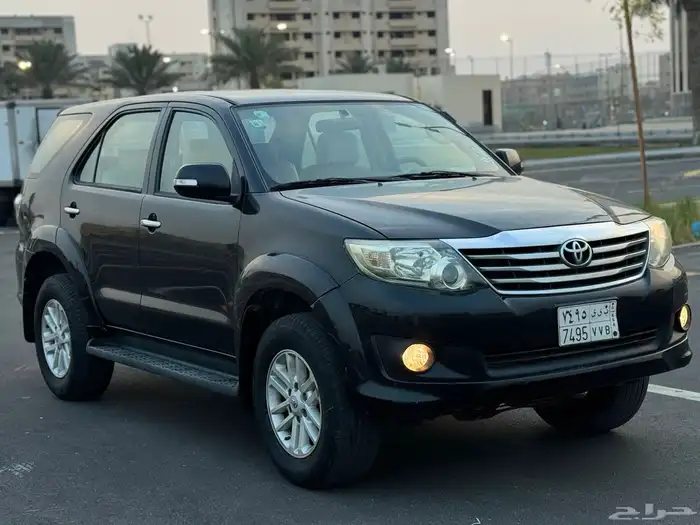 تويوتا فورتشنر 2012 بدون دبل نضييف 1
