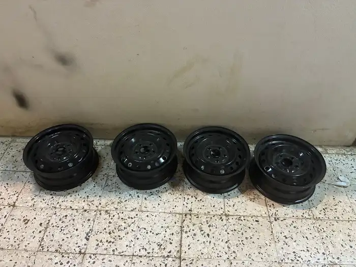 جنوط هايلوكس 1