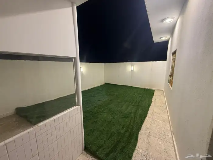 شقه استديو 8