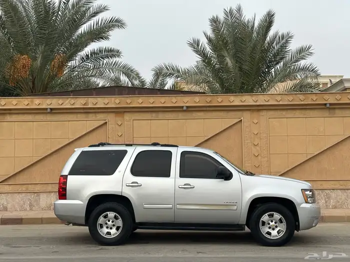 شيفروليه تاهو LT 2011 نظيف للبيع 5