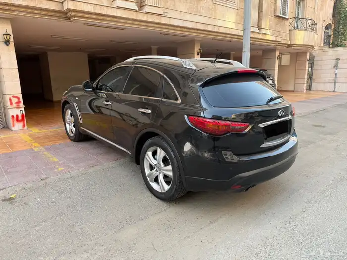 انفينيتي fx35 2010 4