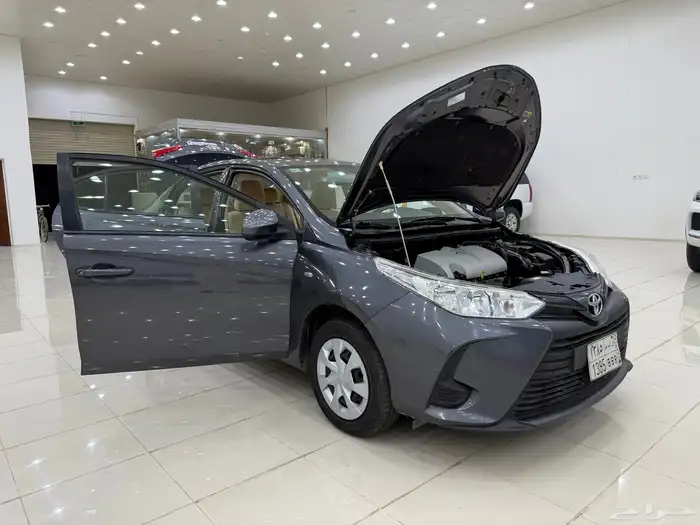 تويوتا يارس 2022 سعودي استاندر 25