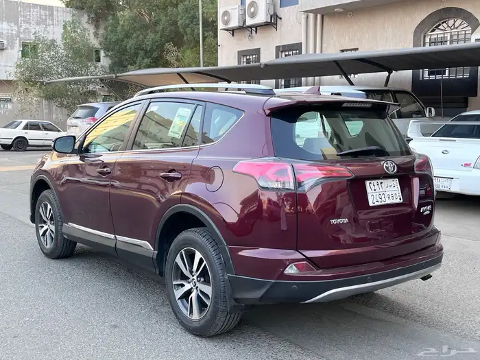 تويوتا راف فور 2017 فل كامل عبداللطيف جميل 4