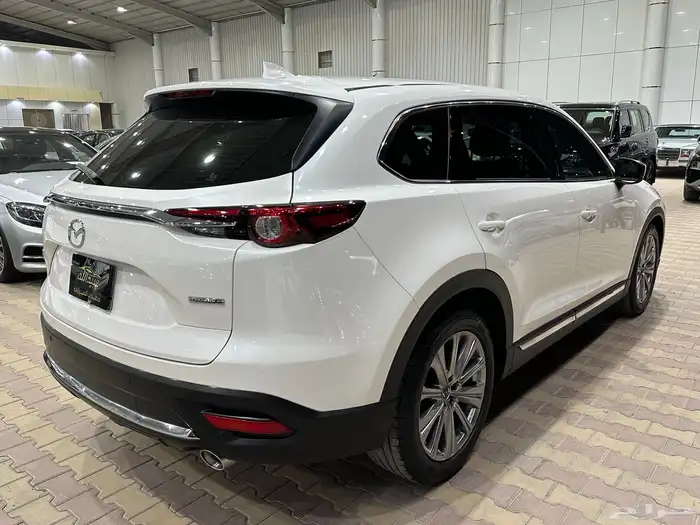 مازدا CX9 موديل 2023 فل كامل سقنتشر 33