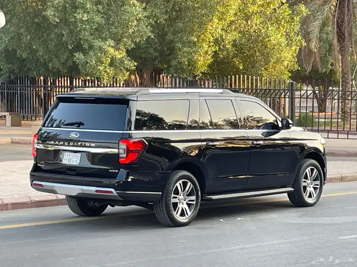 فورد اكسبديشن 2024 ليميتد فل كامل نظيف جدا بحال الوكاله 30