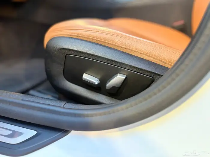 بي ام دبليو الفئه الخامسه 520i موديل 2020 عداد 70 بدي وكاله 17