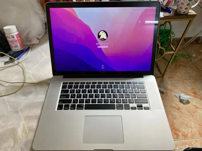 macbook 2015 ماك  بوك شاشة 2015 مساحة 500 جيجا 0