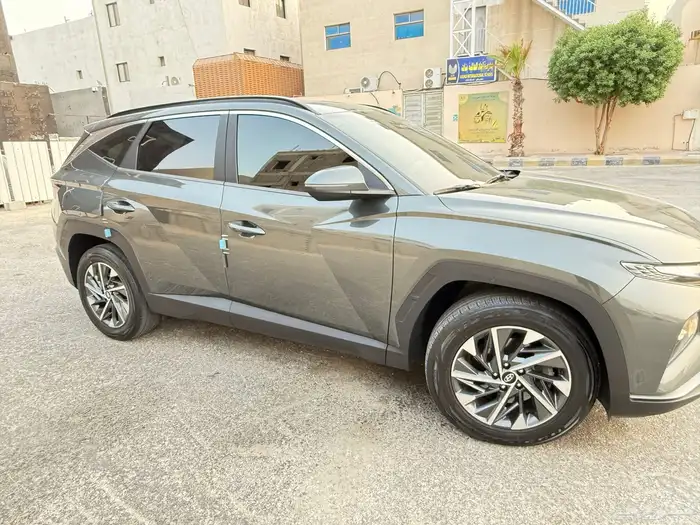 هيونداي توسان 2021 ديزل نص فل بطاقة جمركية 11