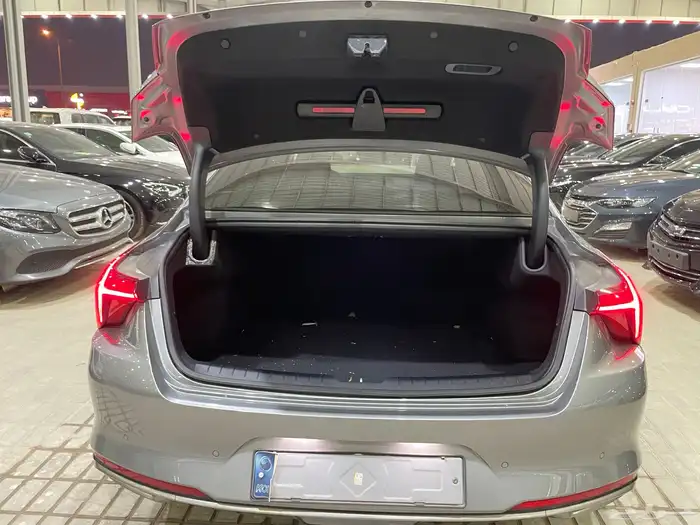 كيا كي 8 2022 وارد كوريا ( بنزين ) 2.5L 29