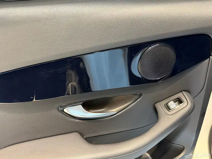 مرسيدس C200 2020 (( بحالة ممتازة )) 19