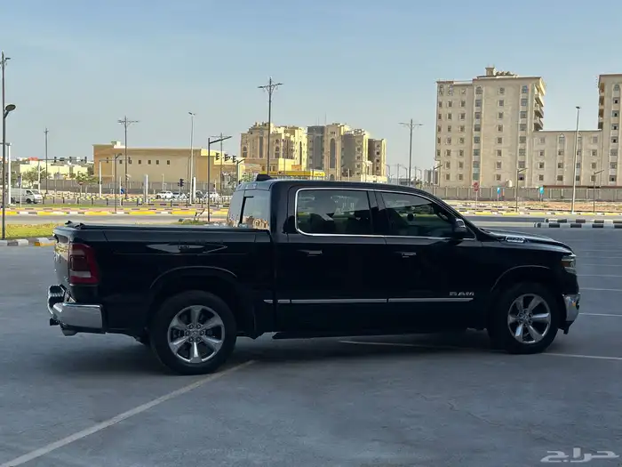 Dodge Ram Limited 2021 V8 50