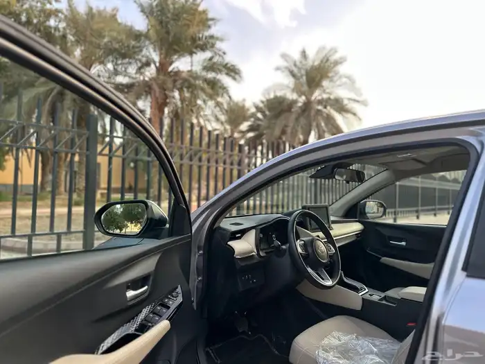 تويوتا يارس YX موديل 2024 فل كامل سعودي 27