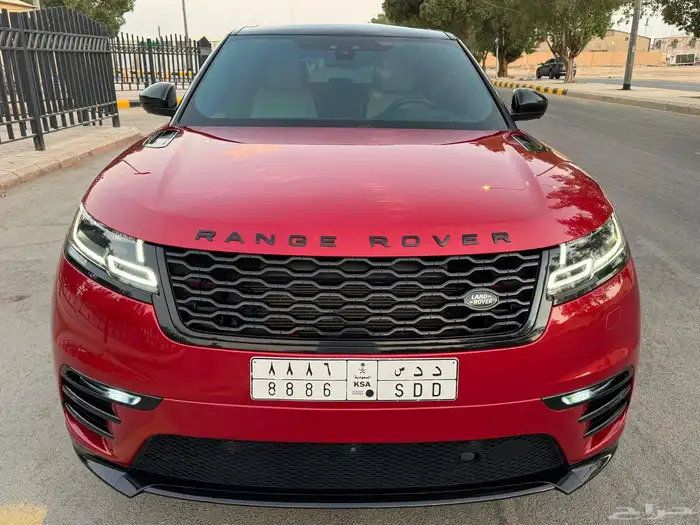 رنج روفر فيلار موديل 2018 ( بحالة ممتازة ) 36