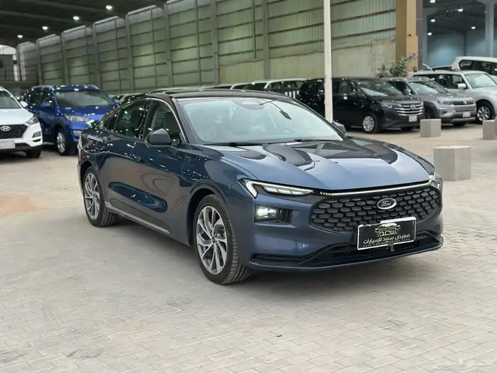 فورد تورس تيتانيوم 2023 2