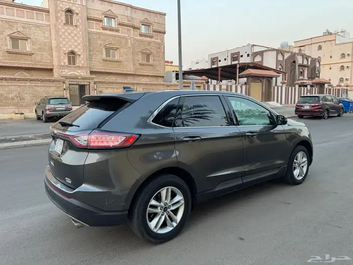 فورد ايدج 2016 SLE نص فل قمه في النظافه 4