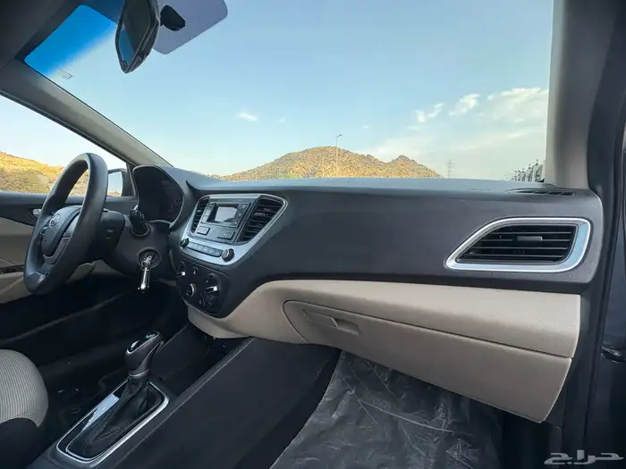 اكسنت 2022. تم البيع 24