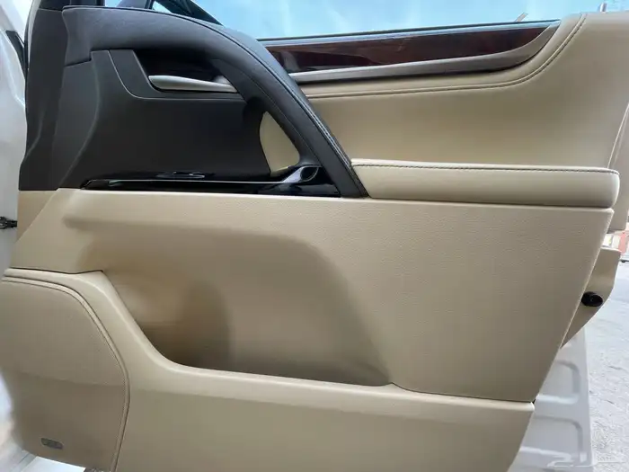 لكزس-2016-LX570-فل كامل-سبورت- قمه النظآفه 18