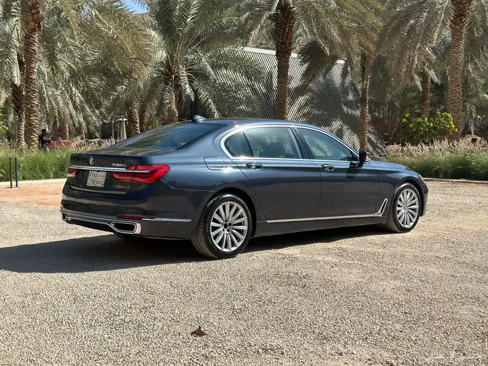 للبيع بي ام دبليو 730 2017 4